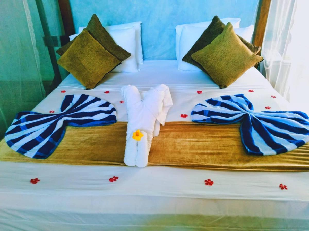 Kottawatta River Bank Resort Udawalawe Buitenkant foto