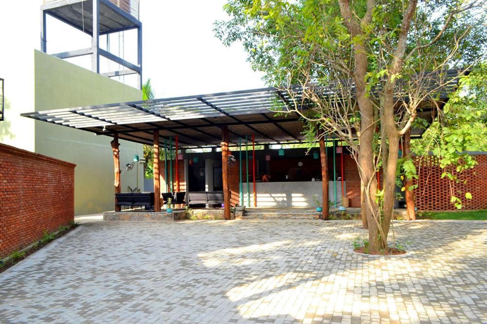 Kottawatta River Bank Resort Udawalawe Buitenkant foto