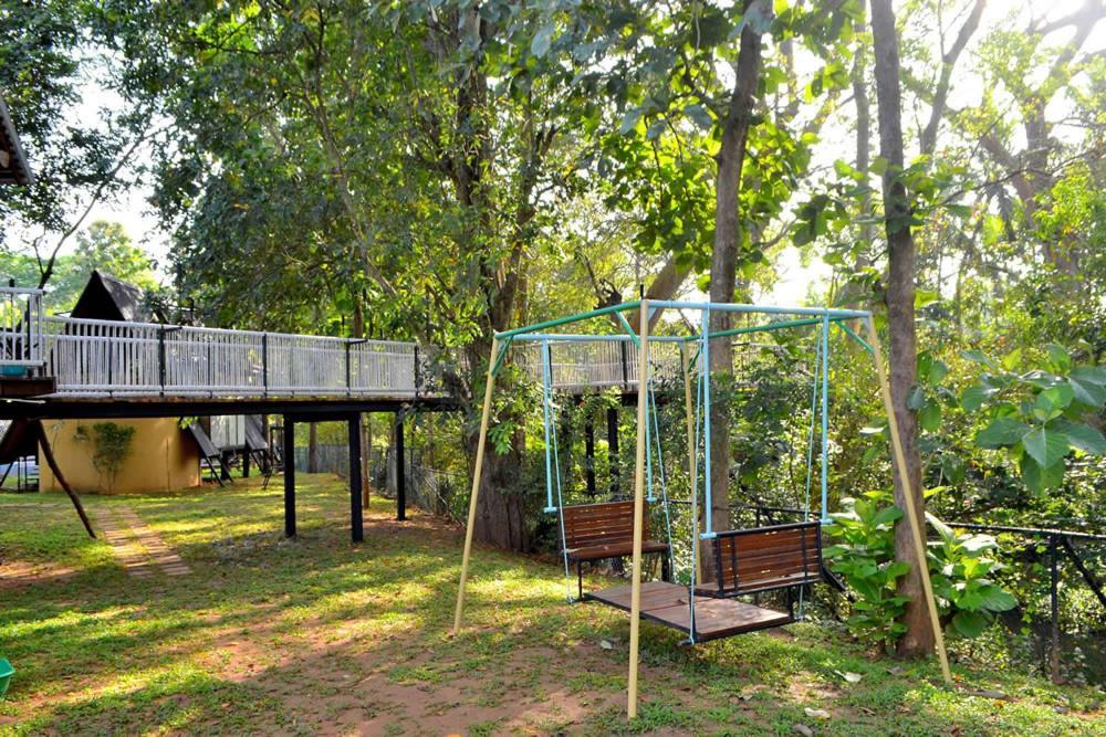 Kottawatta River Bank Resort Udawalawe Buitenkant foto