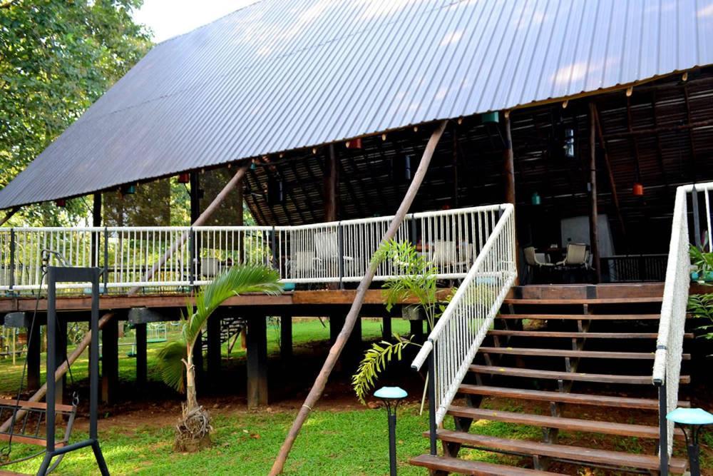 Kottawatta River Bank Resort Udawalawe Buitenkant foto