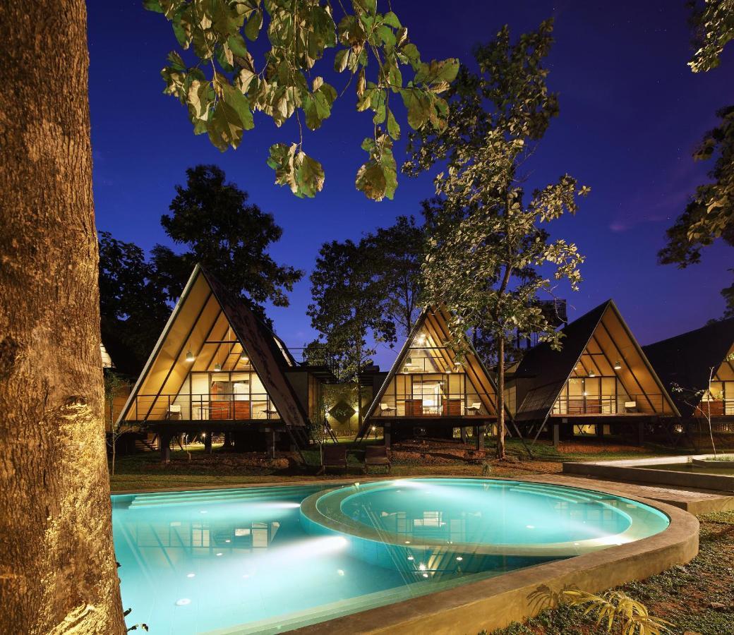 Kottawatta River Bank Resort Udawalawe Buitenkant foto