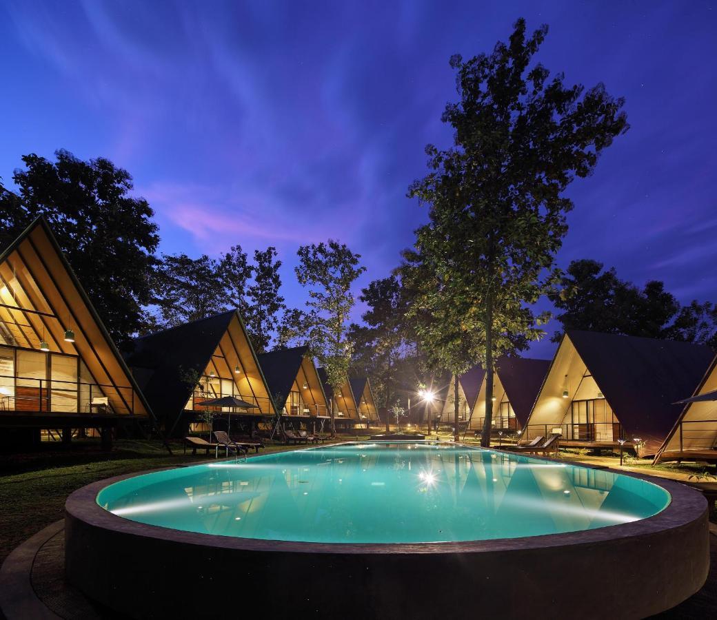 Kottawatta River Bank Resort Udawalawe Buitenkant foto